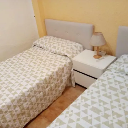 公寓 Apartamento Manchini 阿利坎特